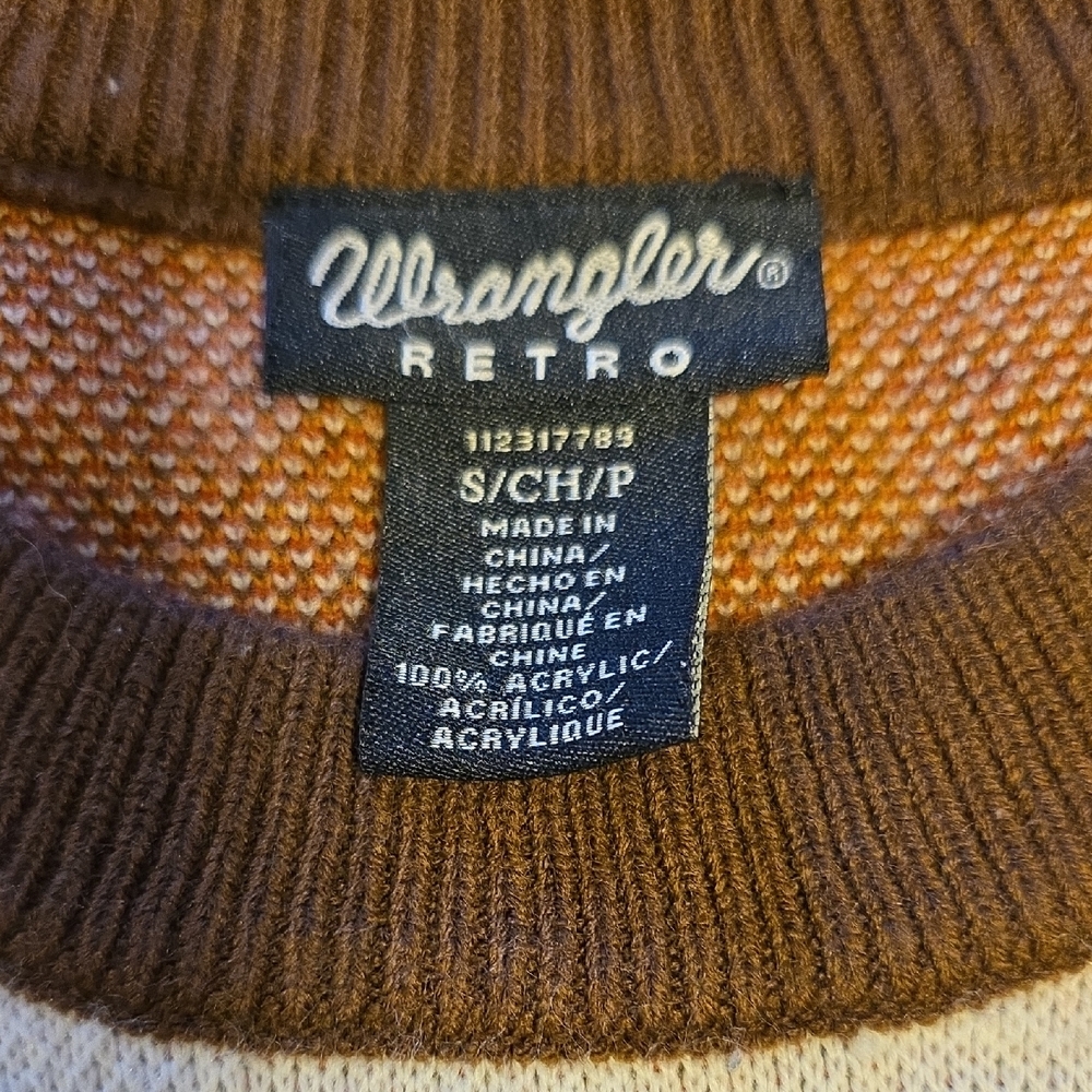 Geometric Patterned Sweater - Picture 2 of 7